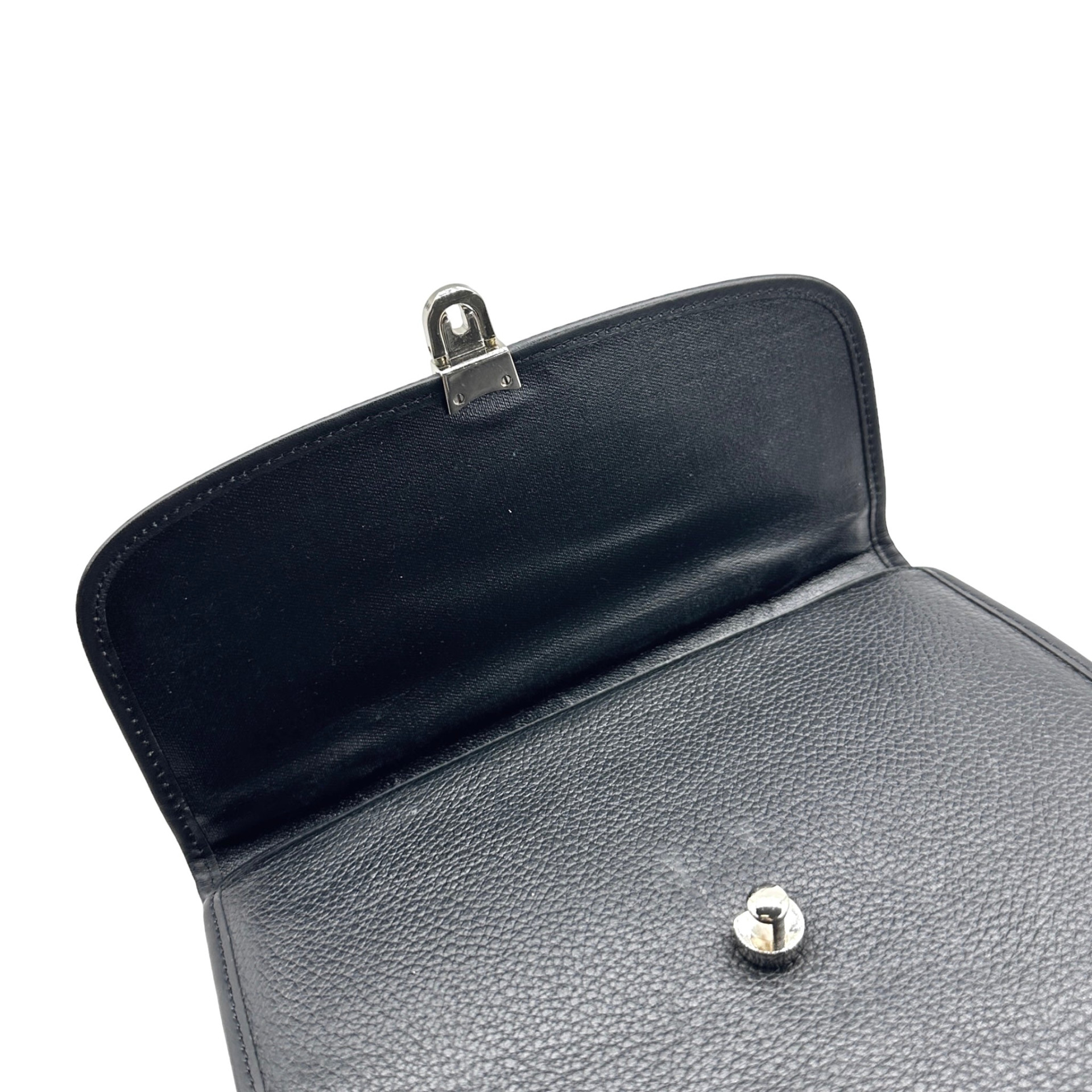 Burberry Kelly Handbag - Image 7