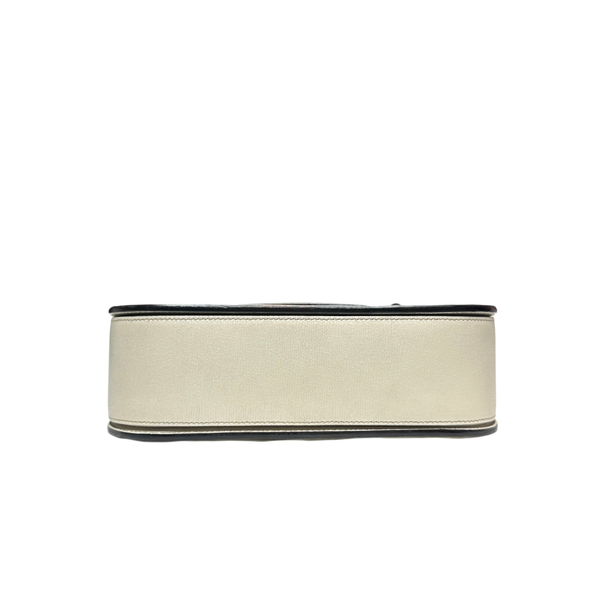Gucci 1995 Saddle Bag - Image 5