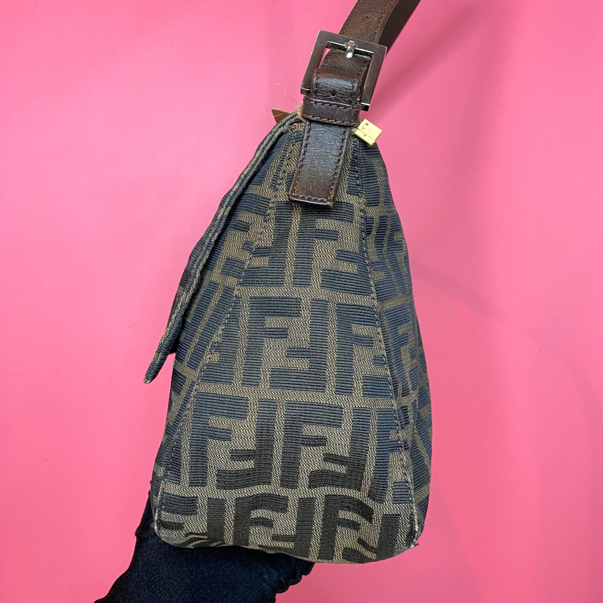 Fendi Mamma Baguette Bag - Image 4