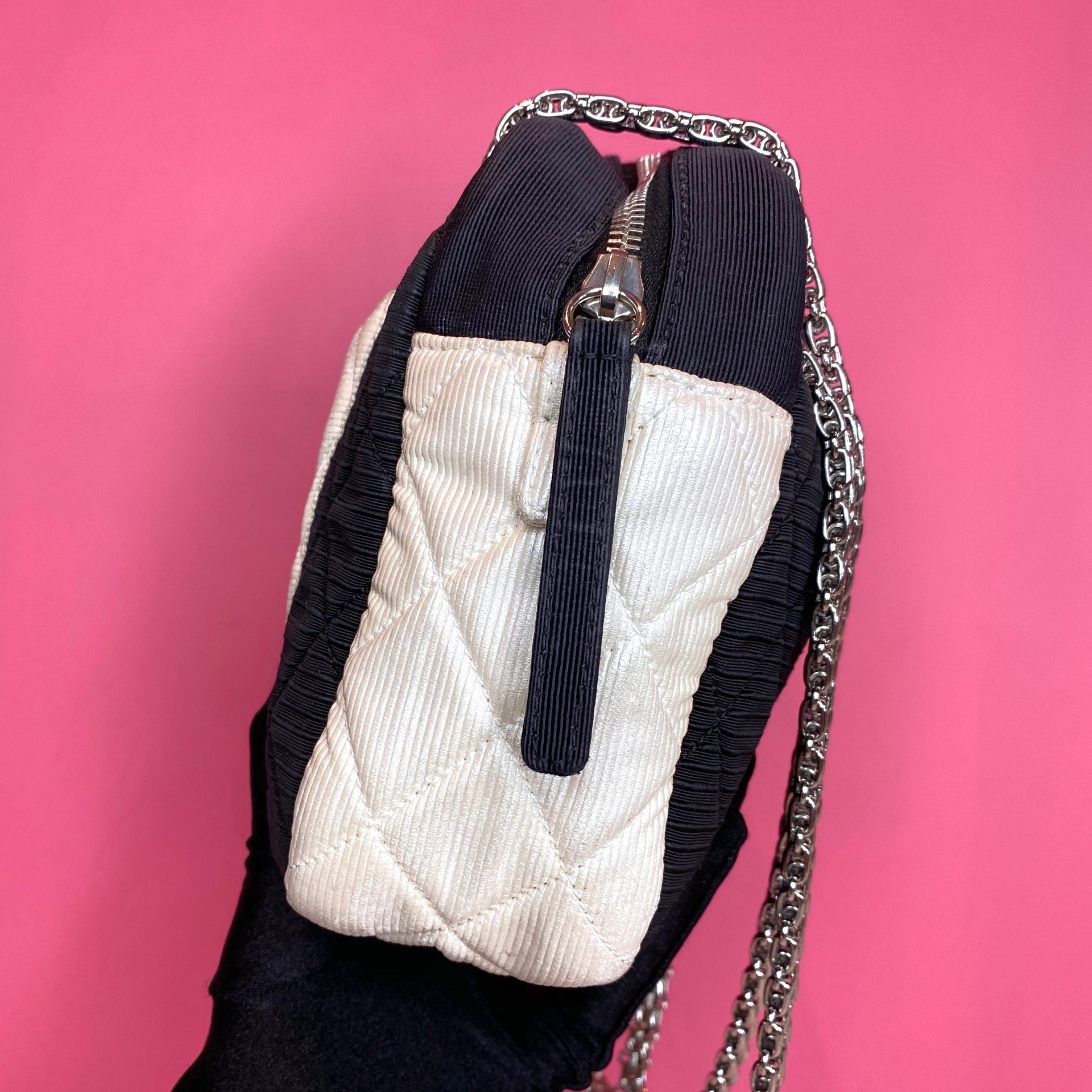 Chanel 2.55 Camera Case Bag - Image 4
