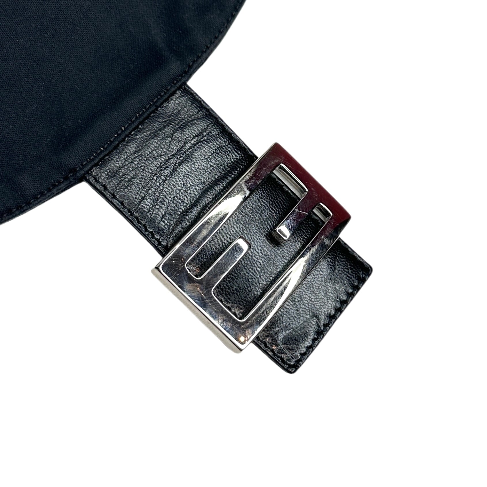 Fendi Baguette Bag - Image 7
