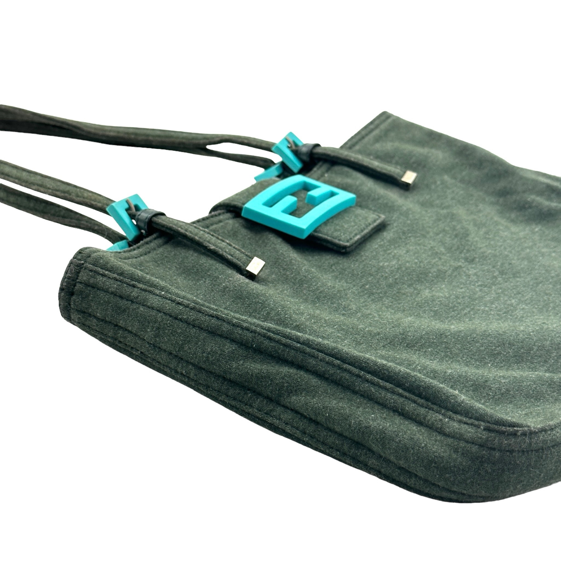 Fendi Wool Baguette Shoulder Bag - Image 3