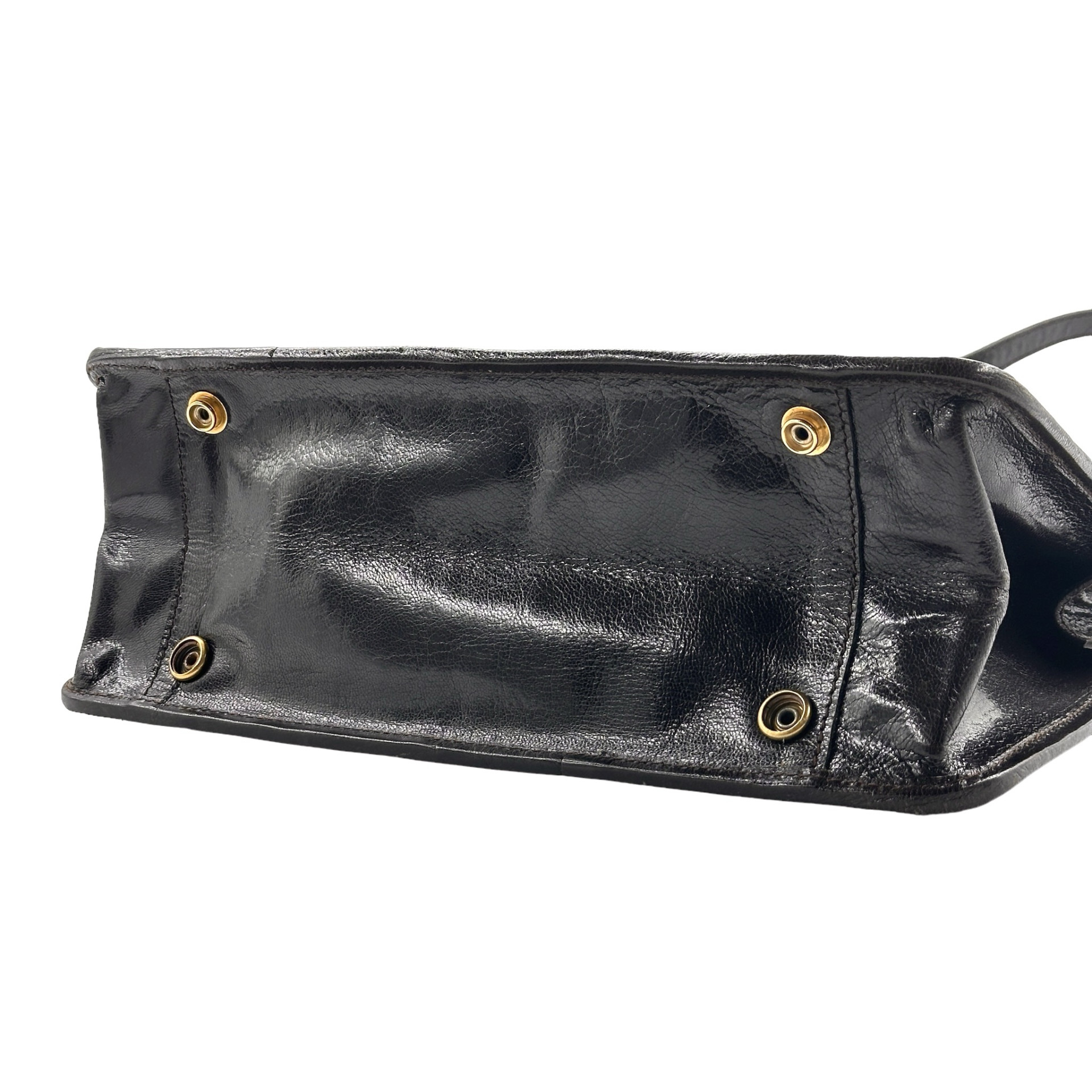Fendi FF Logo Patent Leather Shoulder Bag - Image 5