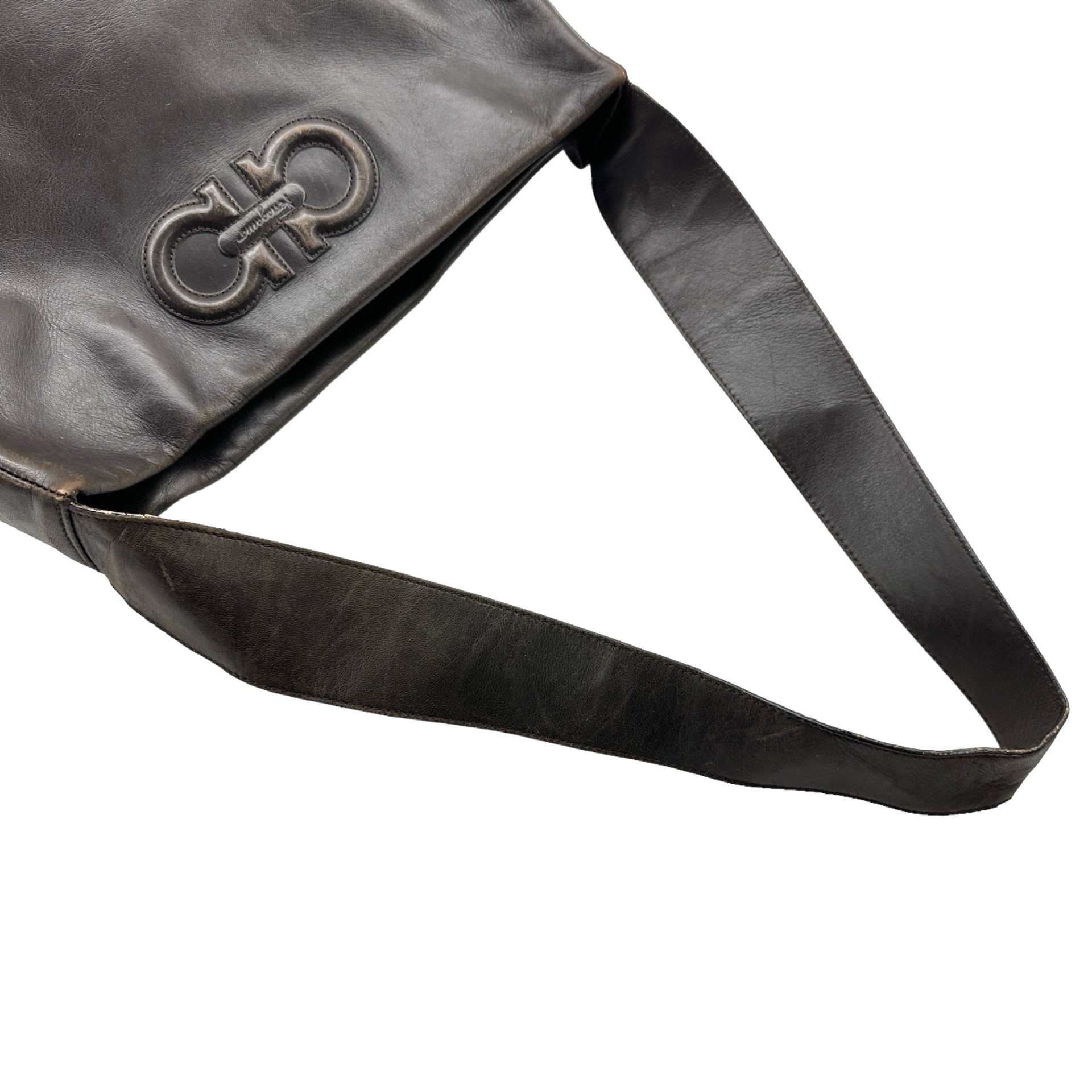 Salvatore Ferragamo Leather Shoulder Bag - Image 7
