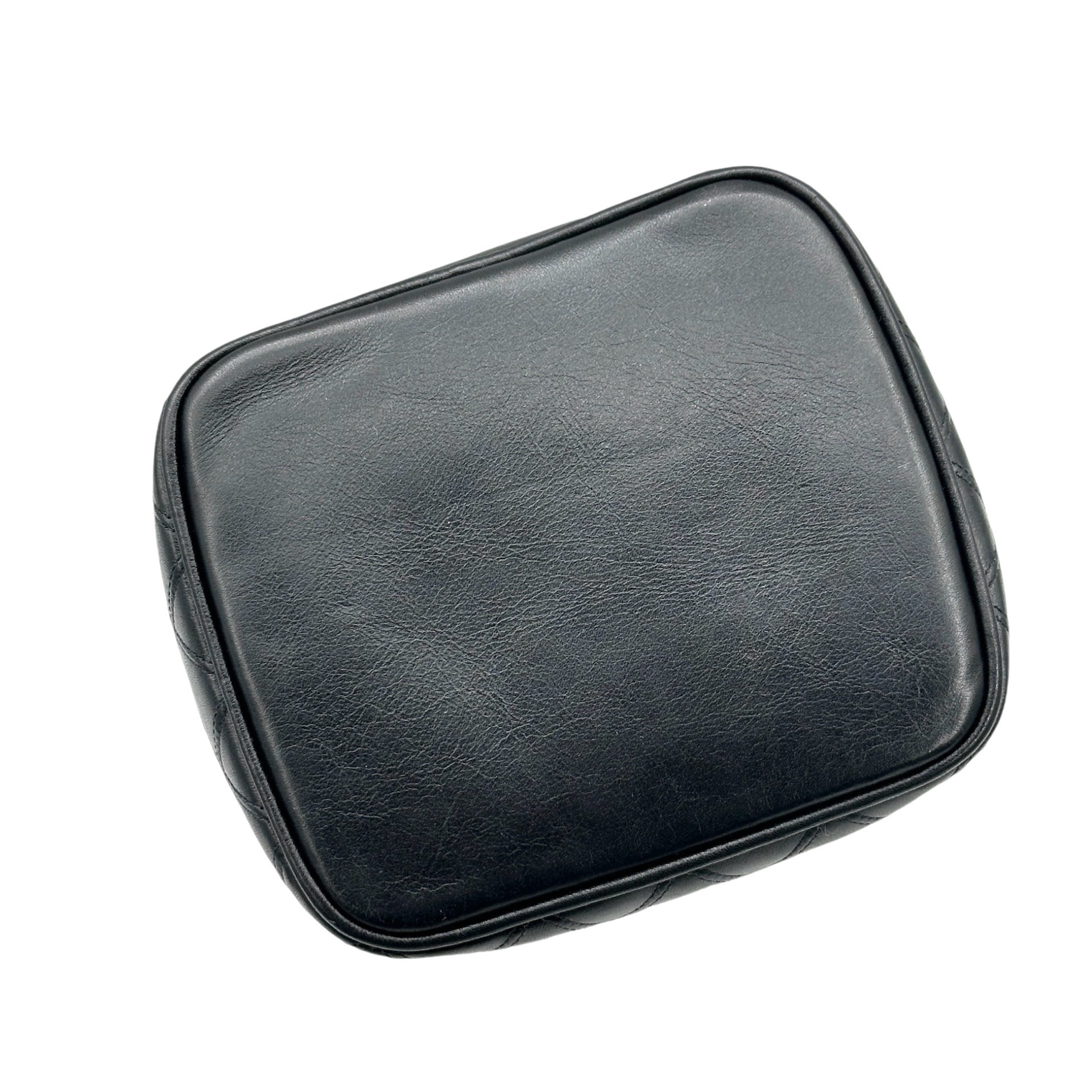 Chanel Vanity Case 1997 - Image 6