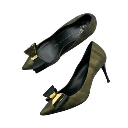 Giuseppe Zanotti Bow Embellished Pointed Toe Heels 37