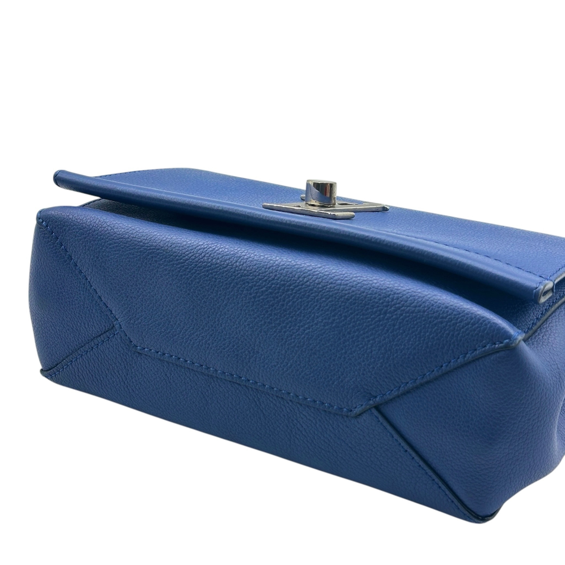 Louis Vuitton Lockme II BB Two Way Bag - Image 6