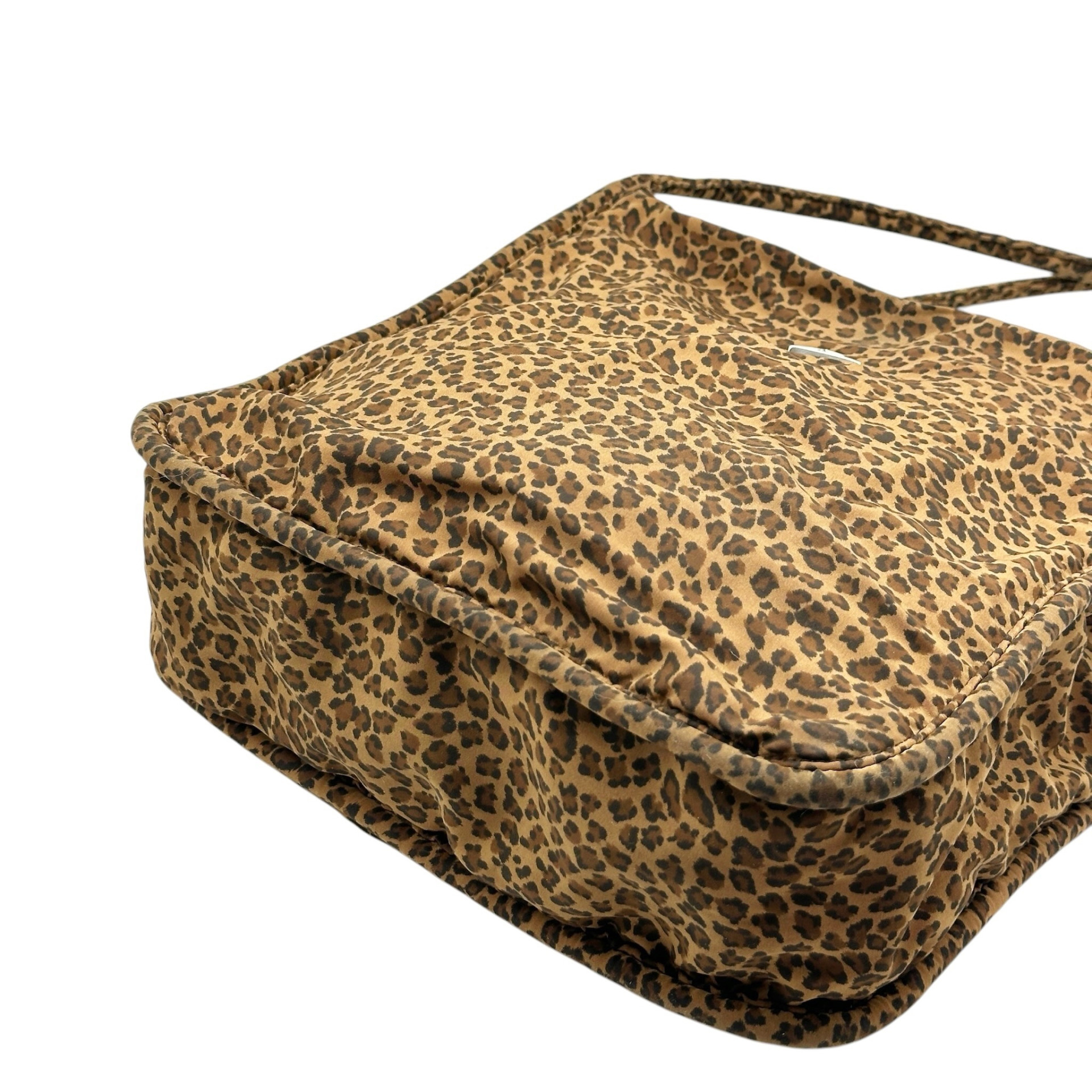 Bottega Veneta Front Logo Square Shoulder Tote Bag - Image 6
