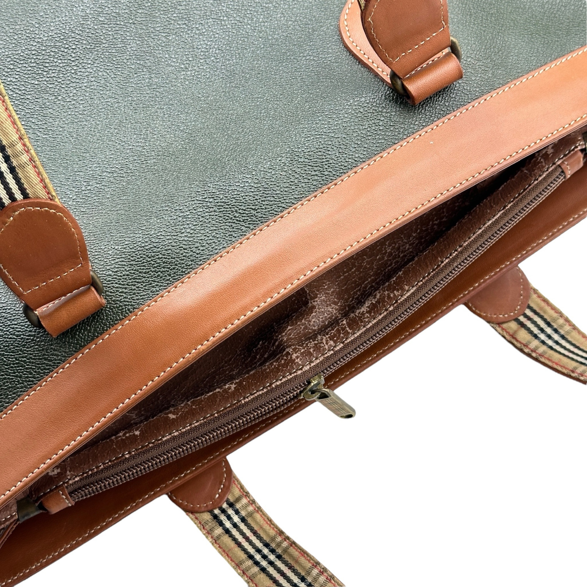 Burberry Leather Medford Shoulder Tote Bag - Image 8