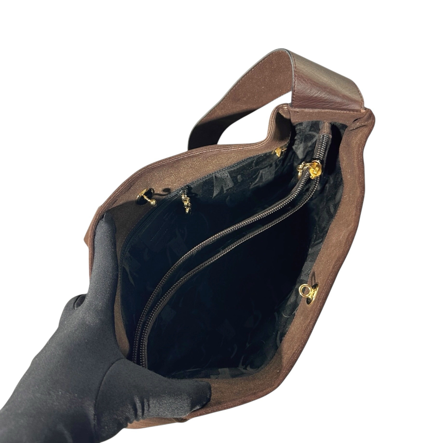 Ferragamo Gancini Shoulder Bag - Image 9